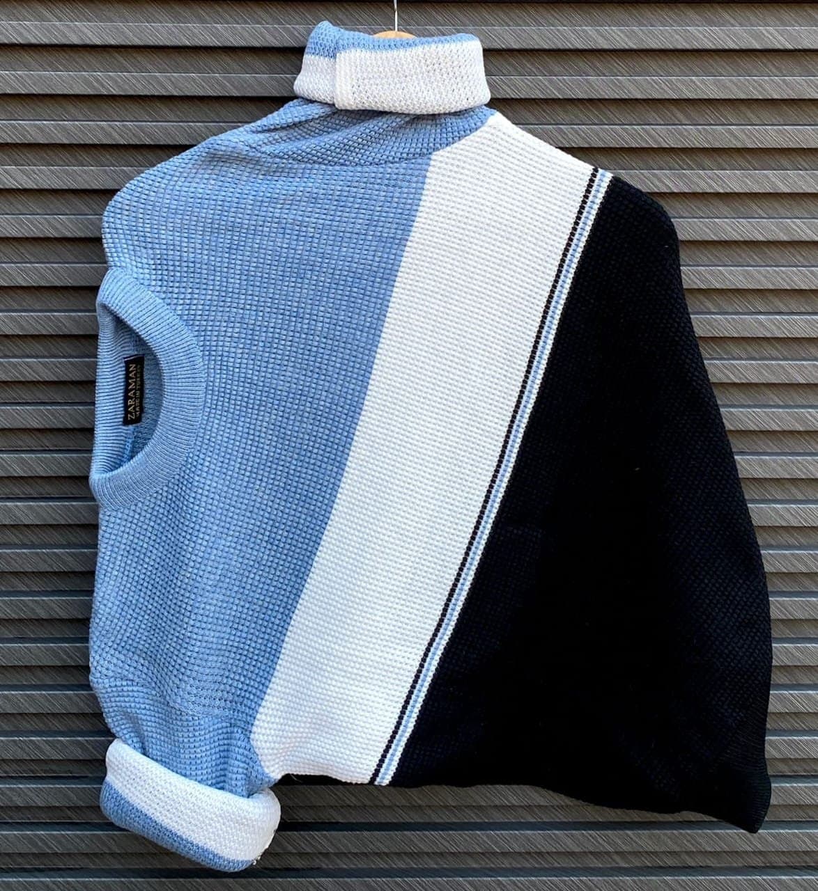 Men's Modern Waffle Knit Color-Block Sweater - Thumbnail 2