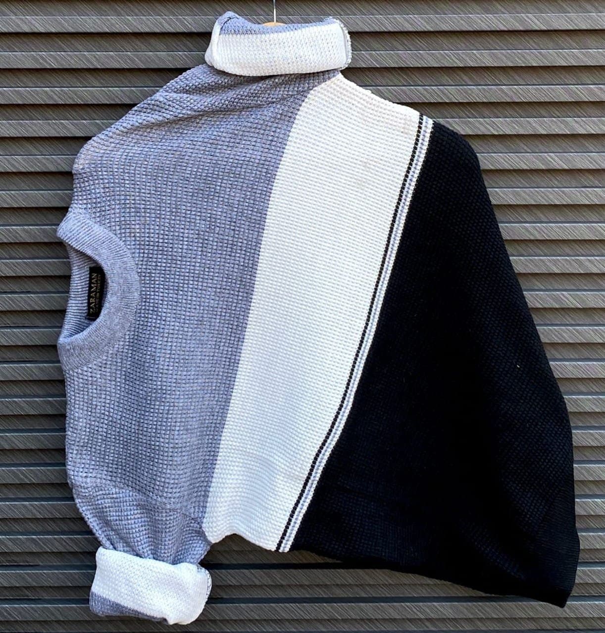Men's Modern Waffle Knit Color-Block Sweater - Thumbnail 4