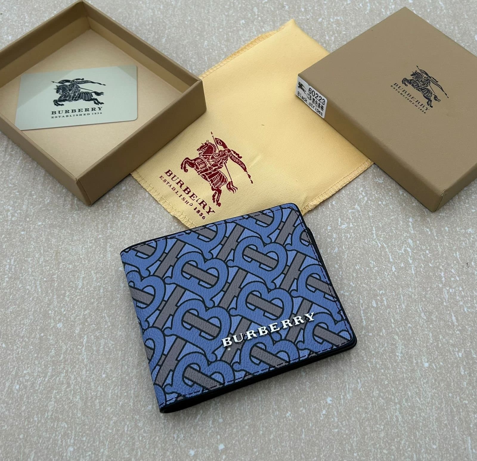 Men's Stylish Bifold Wallet Collection - Premium Designer-Style Wallets (4 Assorted Designs)