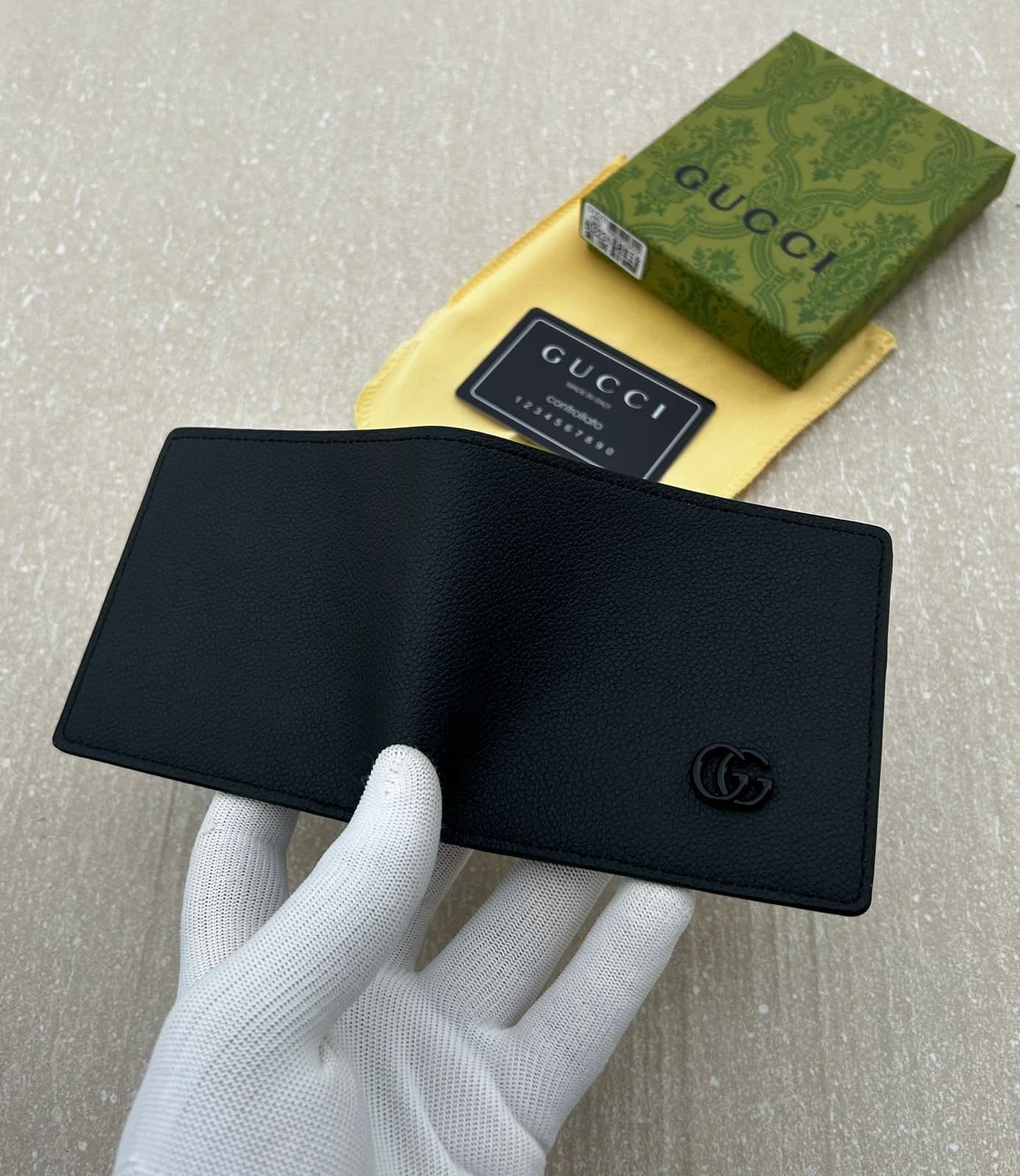 Premium Men's Bifold Wallet Collection (3-Style Variation) - Thumbnail 2