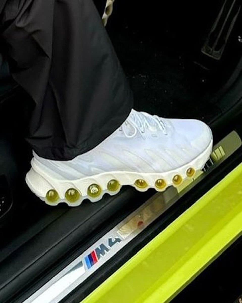 Men's Futuristic 'Bubble Sole' Athletic Sneakers | White &amp; Volt