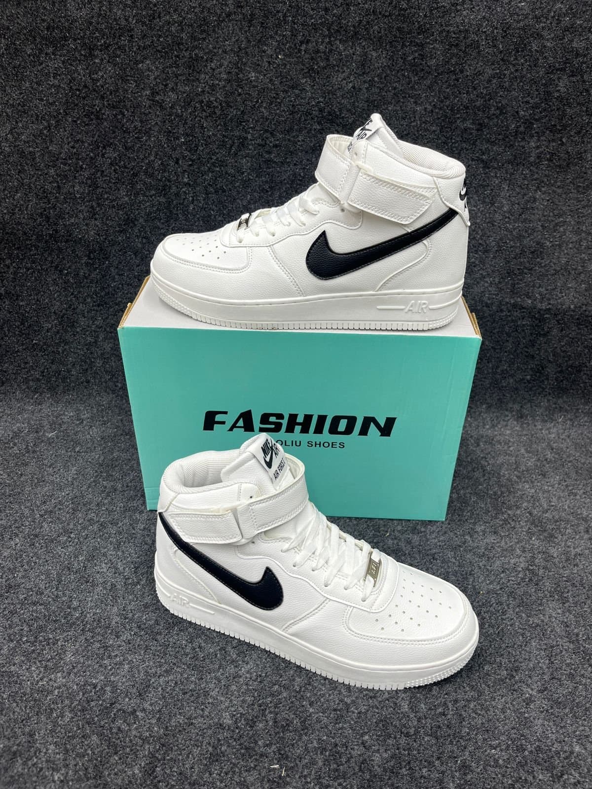 Men's Urban High-Top Fashion Sneakers with Ankle Strap | Classic Retro Trainers - Thumbnail 4