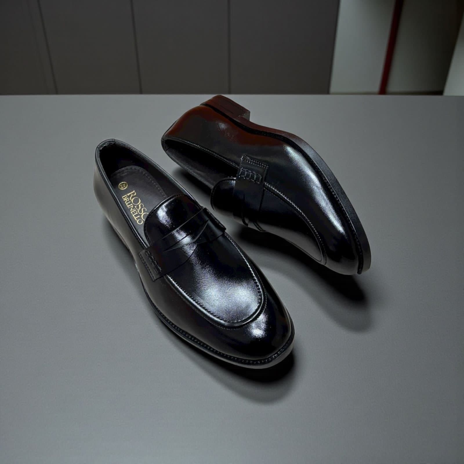 Men's Classic Polished Black Leather Penny Loafers