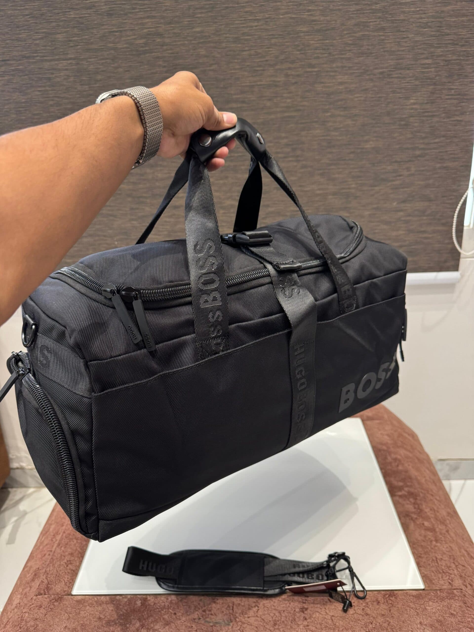 Premium Multi-Pocket Travel &amp; Gym Duffel Bag - Black - Thumbnail 2