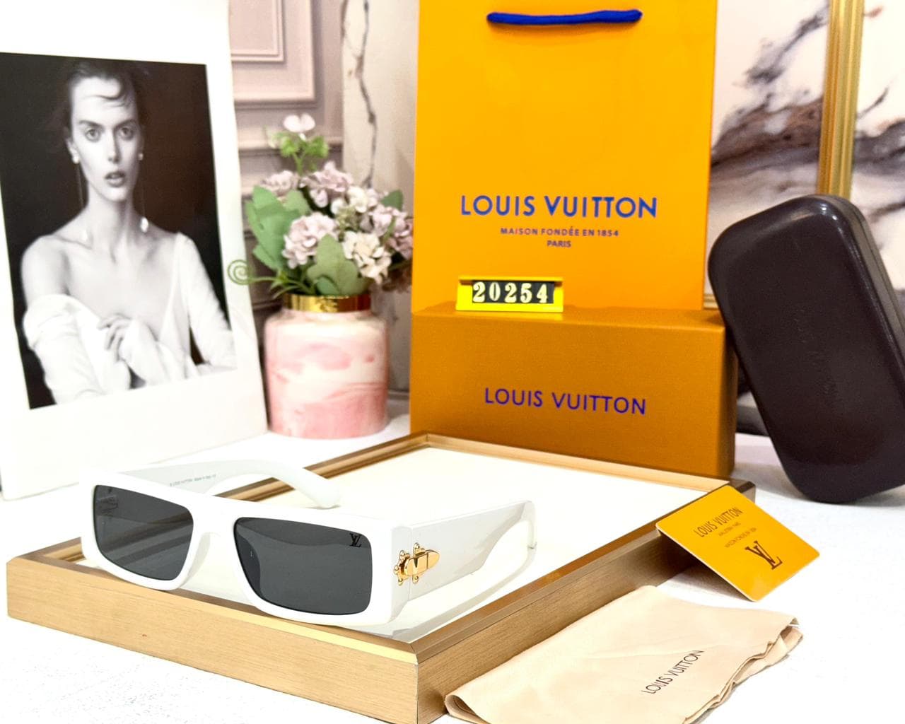 Louis Vuitton Women’s UV Protected Designer Sunglasses – Premium Collection - Thumbnail 6