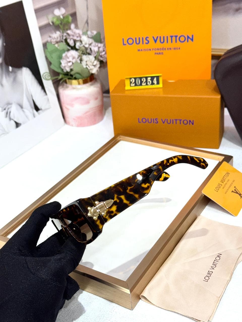 Louis Vuitton Women’s UV Protected Designer Sunglasses – Premium Collection - Thumbnail 11