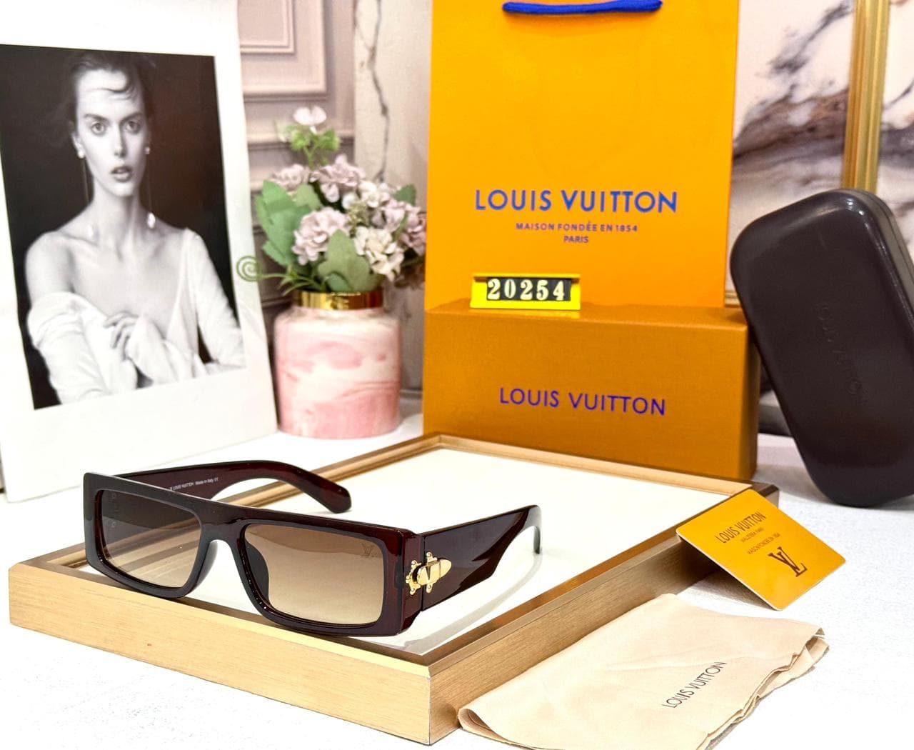 Louis Vuitton Women’s UV Protected Designer Sunglasses – Premium Collection - Thumbnail 12