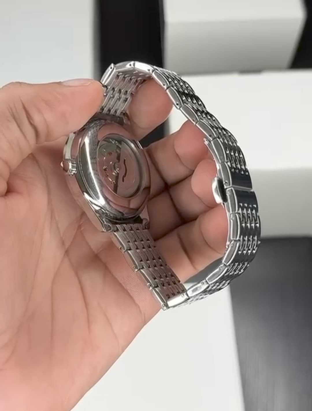 Omega Men’s Silver Analog Watch with Open Back | Quartz Movement | 41mm Dial - Thumbnail 5