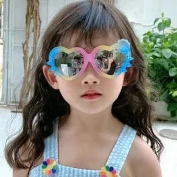 Cute Heart-Shaped UV400 Sunglasses for Kids (1 Pc) | Cartoon Style Protective Eyewear