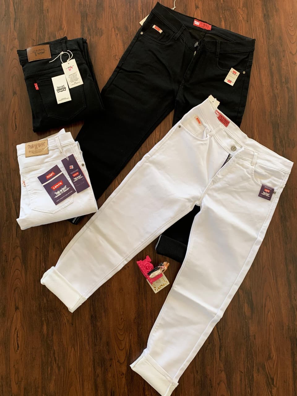 LEVI’S Hyperflex Cotton Denim Jeans for Men – Slim Fit Stretch Denim (2 Colors)